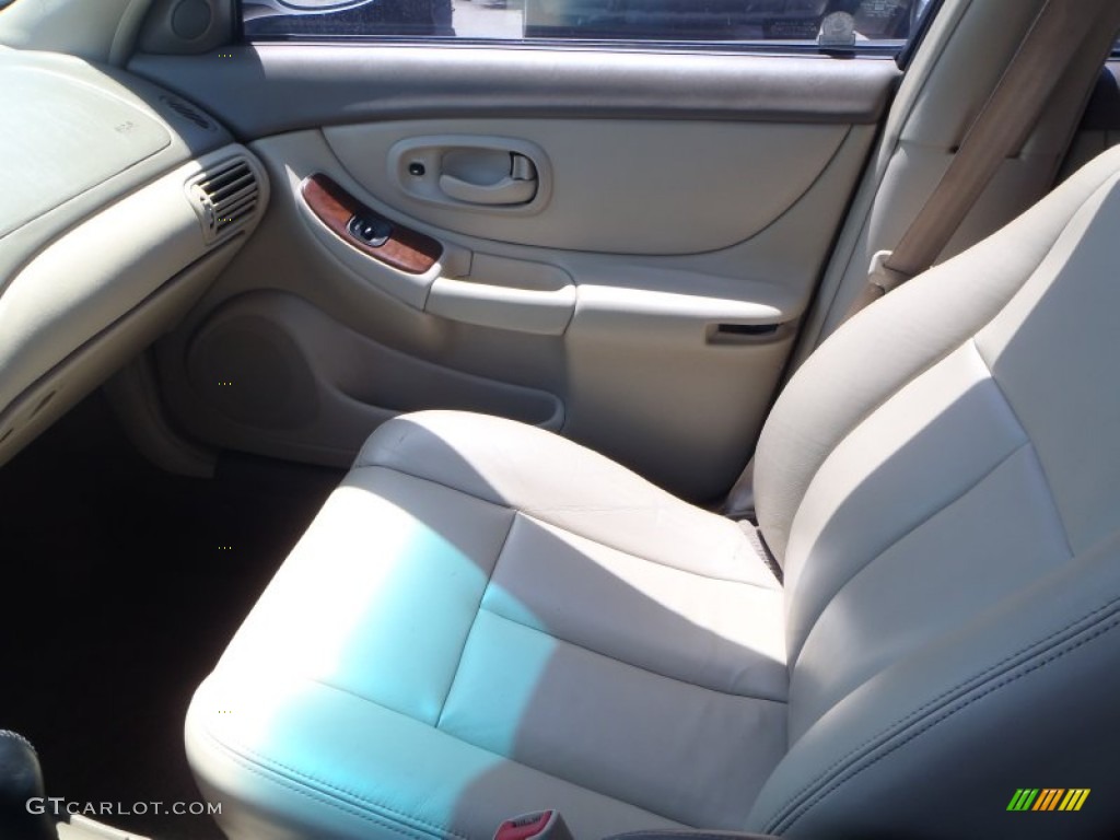 2000 Intrigue GLS - Arctic White / Neutral photo #19