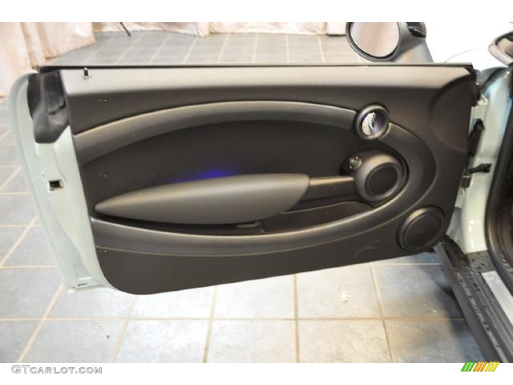 2013 Cooper Hardtop - Ice Blue / Carbon Black photo #21