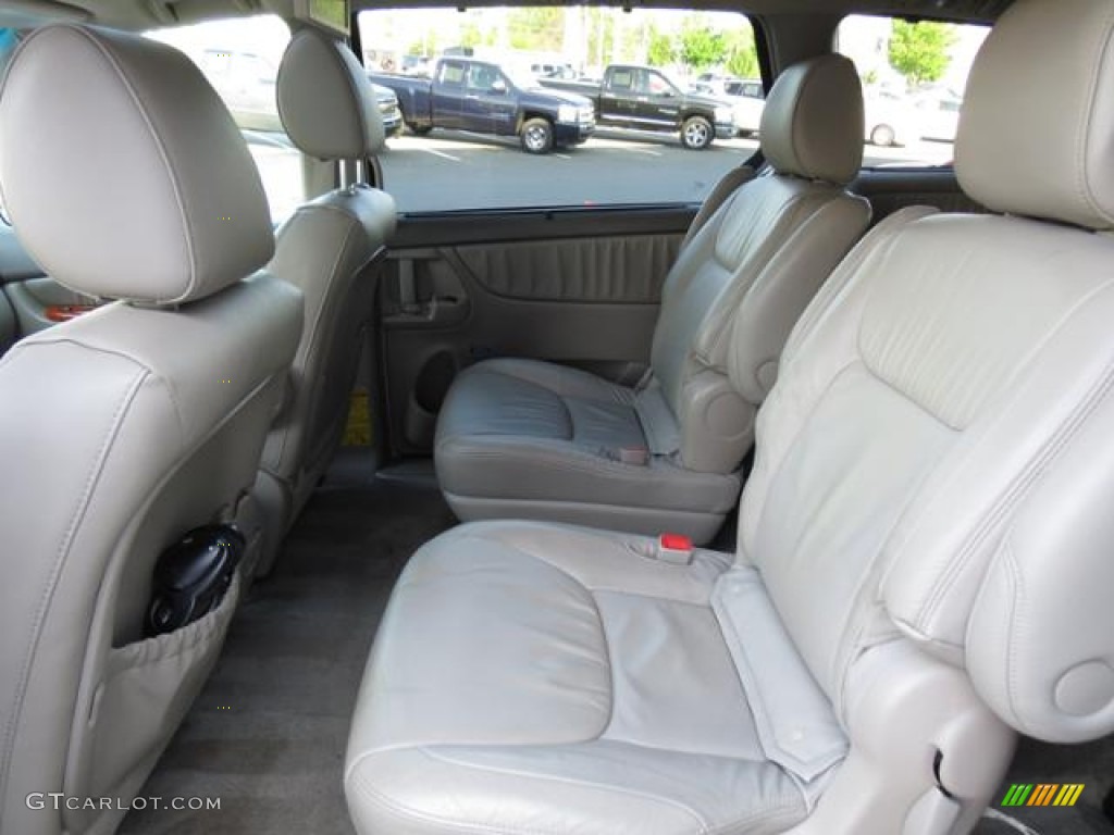Taupe Interior 2010 Toyota Sienna XLE Photo #80364851