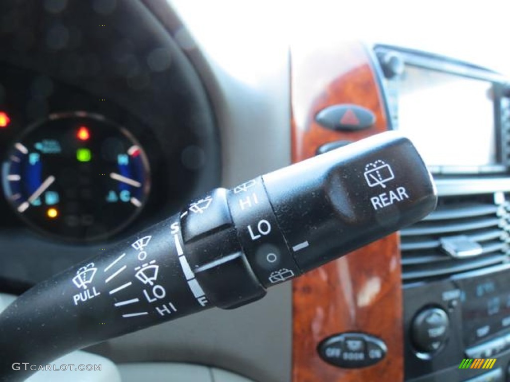 2010 Toyota Sienna XLE Controls Photo #80365267