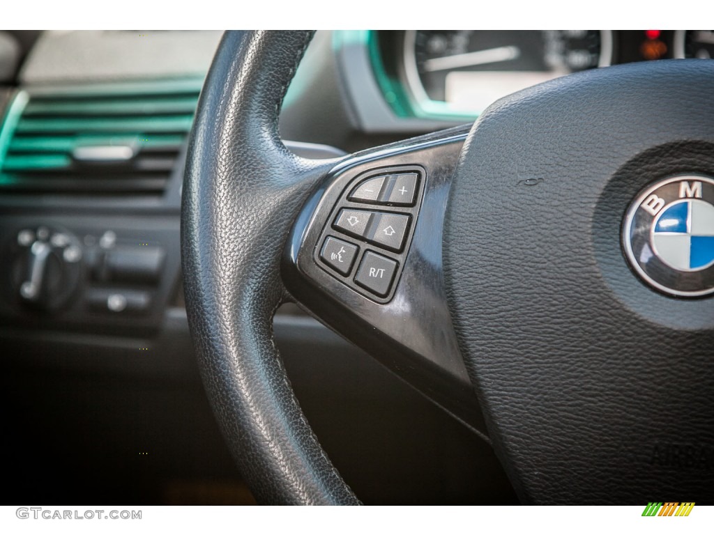 2007 BMW X3 3.0si Controls Photos