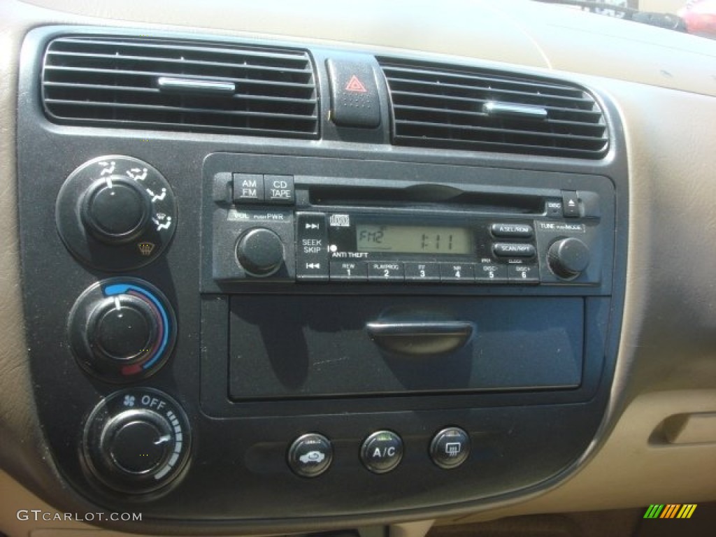 2003 Honda Civic EX Sedan Controls Photo #80370193