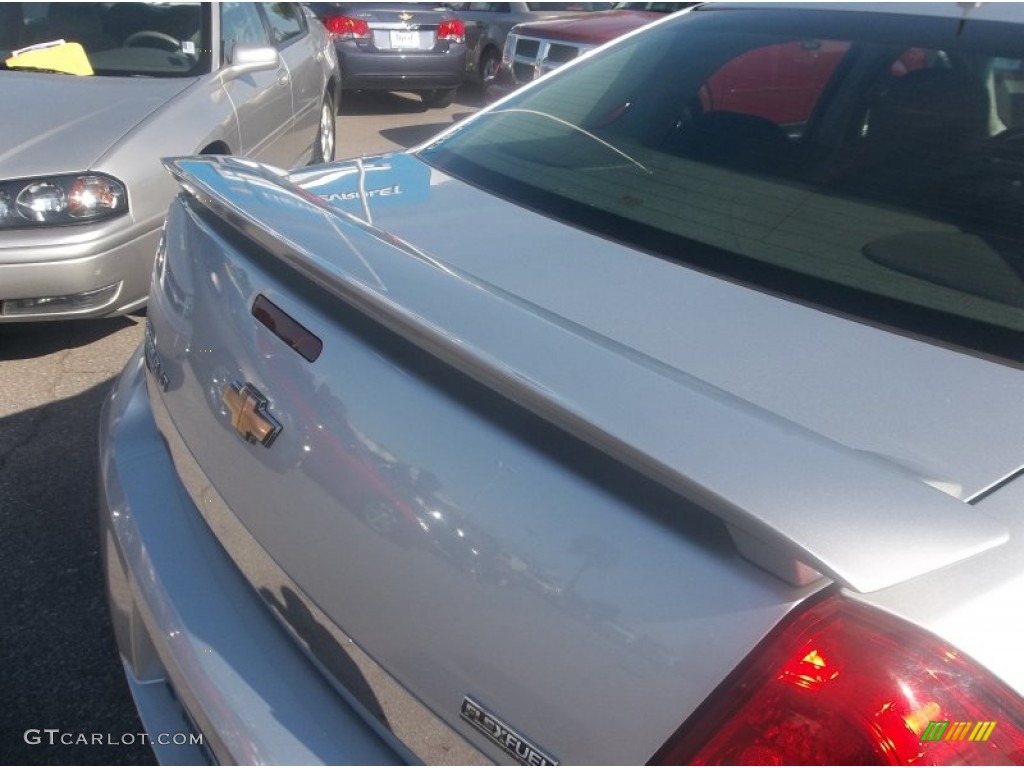 2009 Impala LT - Silver Ice Metallic / Ebony photo #7