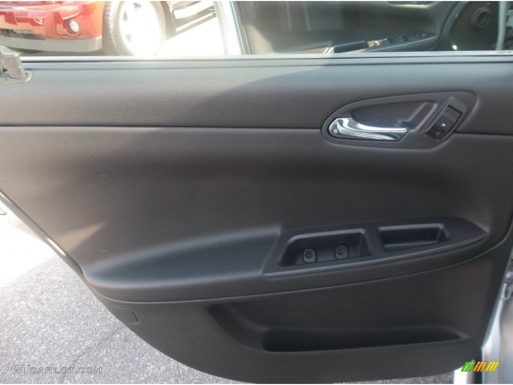 2009 Impala LT - Silver Ice Metallic / Ebony photo #19