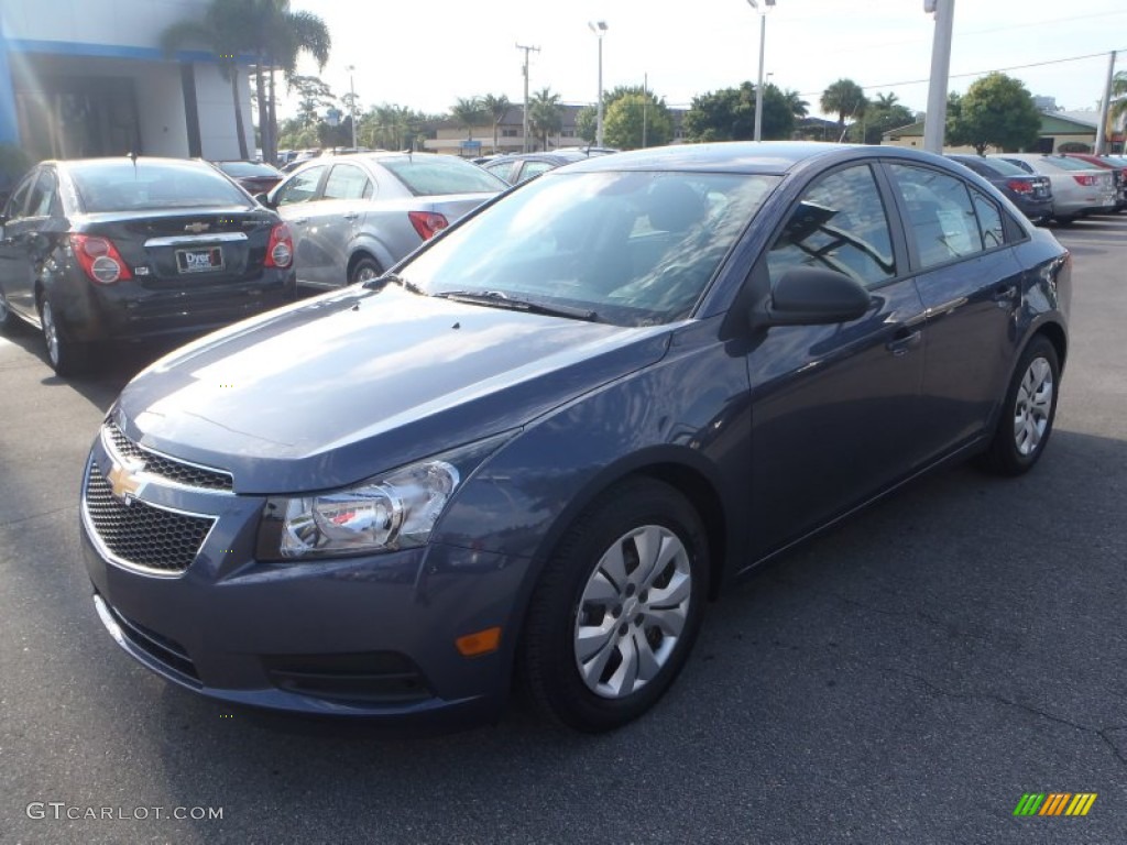 2013 Cruze LS - Atlantis Blue Metallic / Jet Black/Medium Titanium photo #1