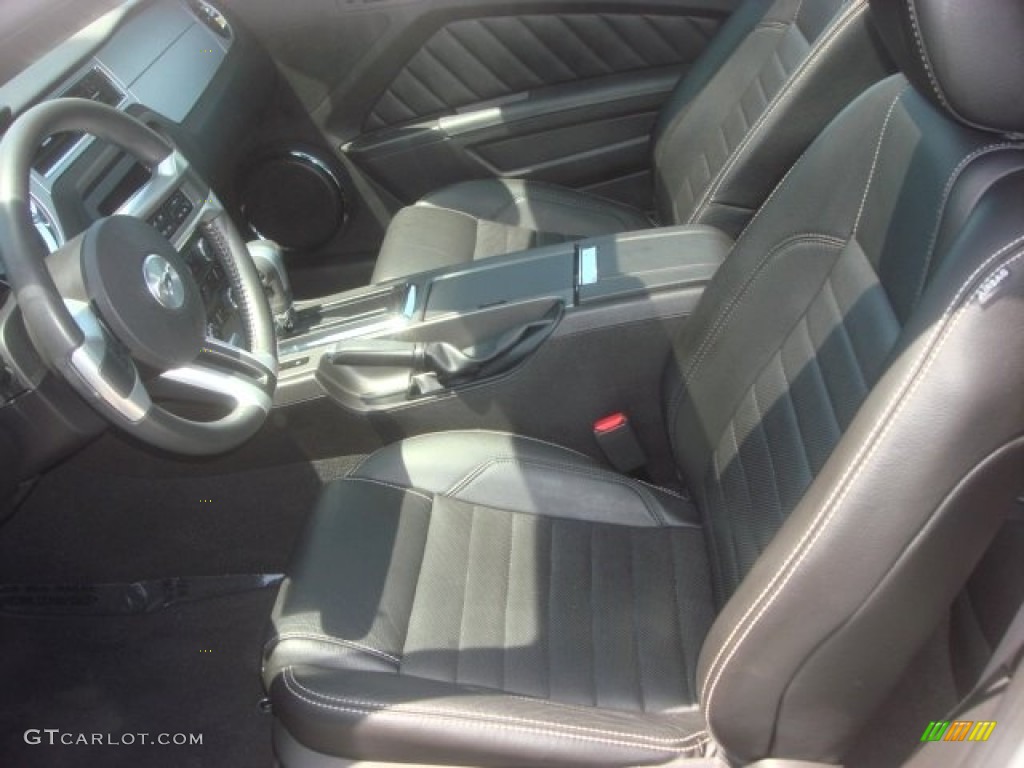 Charcoal Black Interior 2010 Ford Mustang GT Premium Coupe Photo #80371732