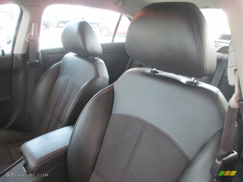 2011 Malibu LT - Silver Ice Metallic / Titanium photo #9