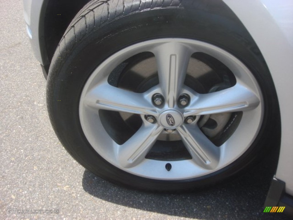 2010 Ford Mustang GT Premium Coupe Wheel Photo #80372096