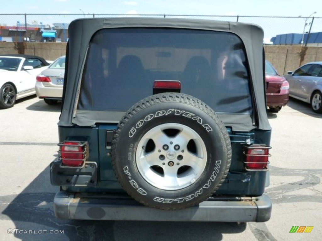 1998 Wrangler SE 4x4 - Emerald Green Pearl / Mist Grey photo #6
