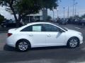 Summit White - Cruze LS Photo No. 6