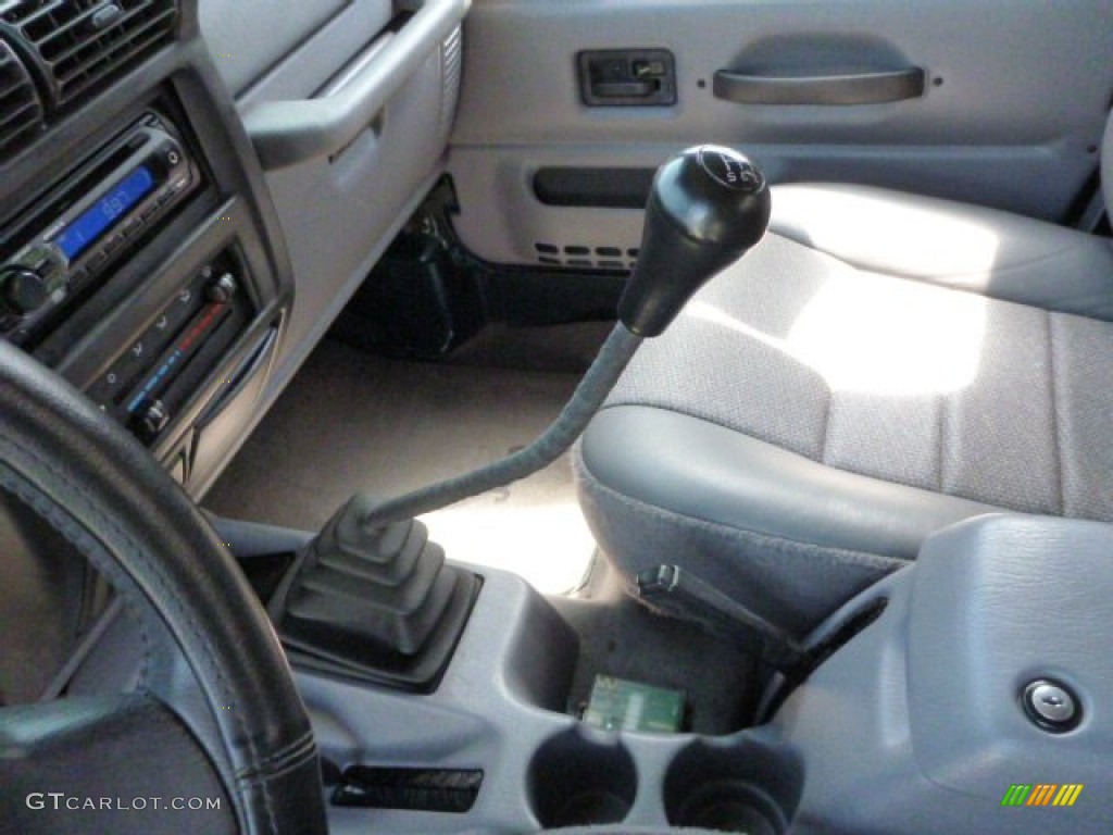 1998 Wrangler SE 4x4 - Emerald Green Pearl / Mist Grey photo #17