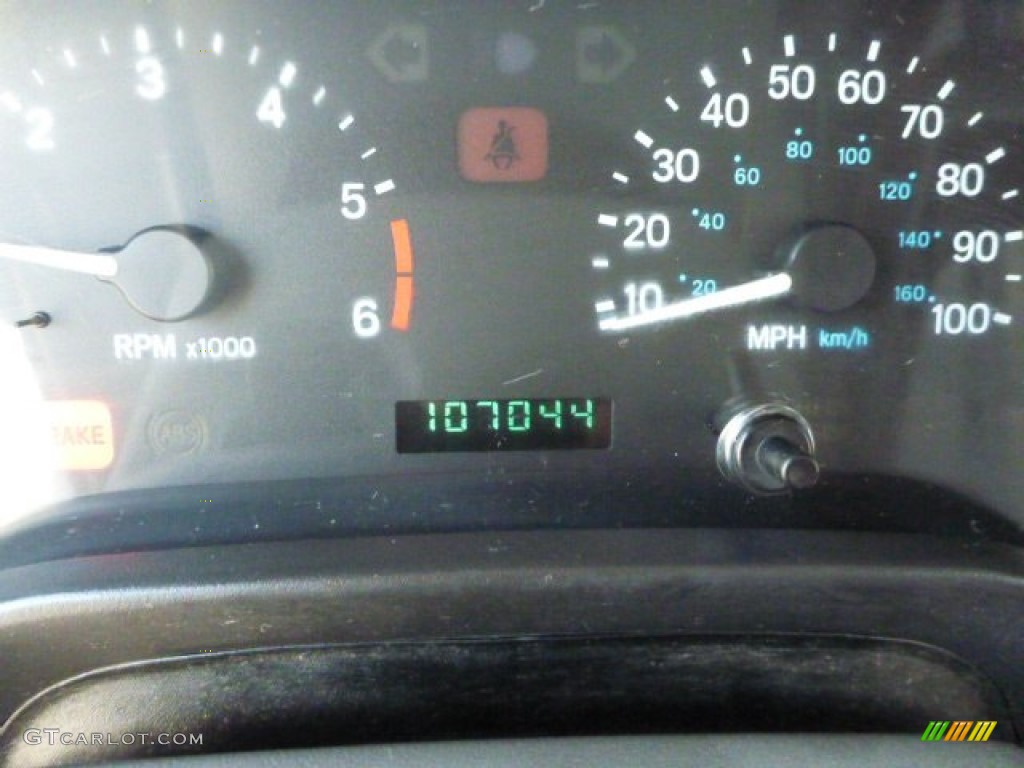 1998 Wrangler SE 4x4 - Emerald Green Pearl / Mist Grey photo #19