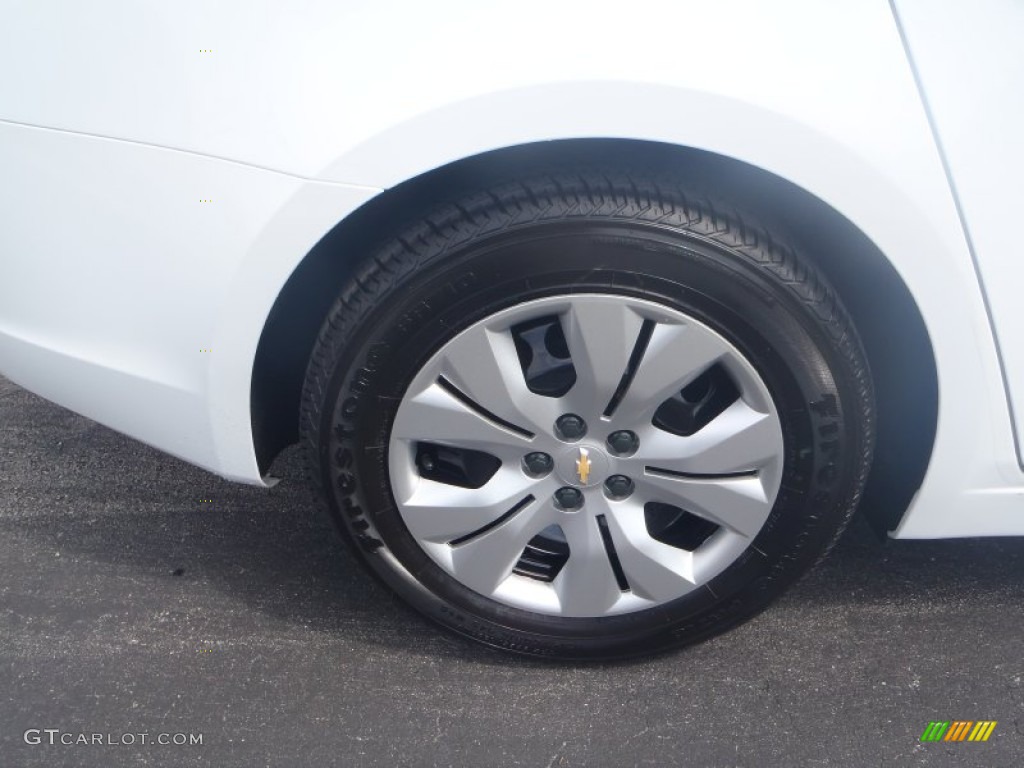 2013 Cruze LS - Summit White / Jet Black/Medium Titanium photo #7