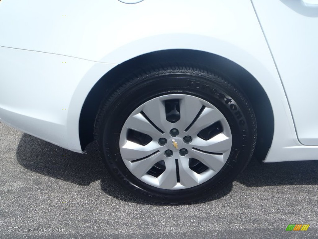 2013 Cruze LS - Summit White / Jet Black/Medium Titanium photo #7
