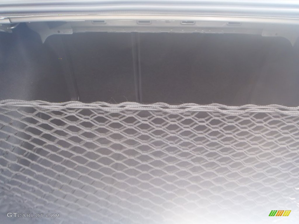 2013 Cruze LS - Silver Ice Metallic / Jet Black/Medium Titanium photo #16