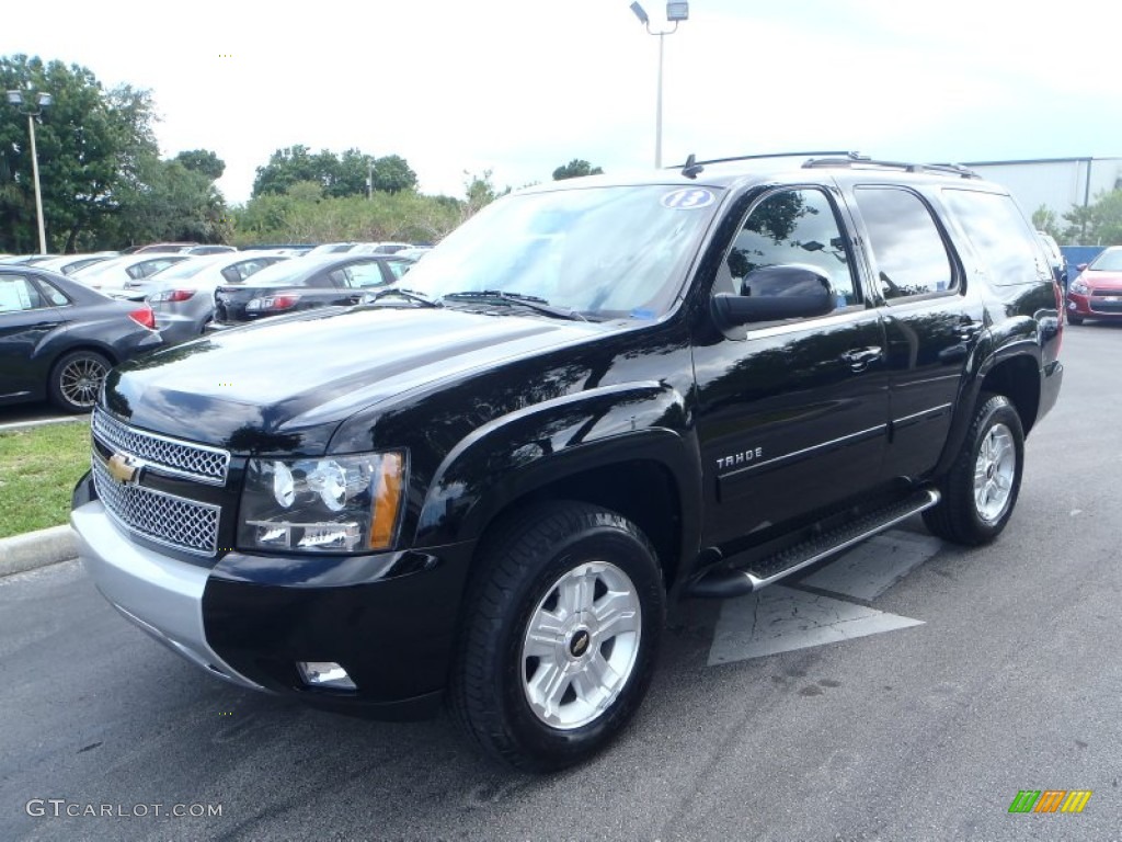 Black Chevrolet Tahoe