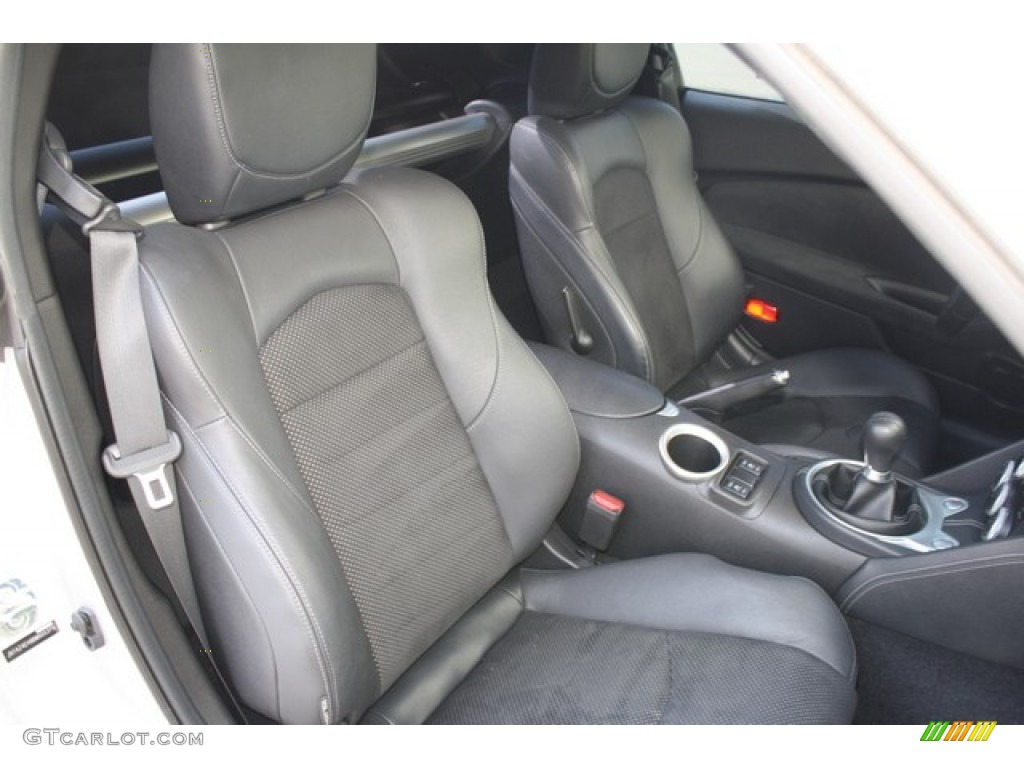 2011 Nissan 370Z Touring Coupe Front Seat Photo #80375407