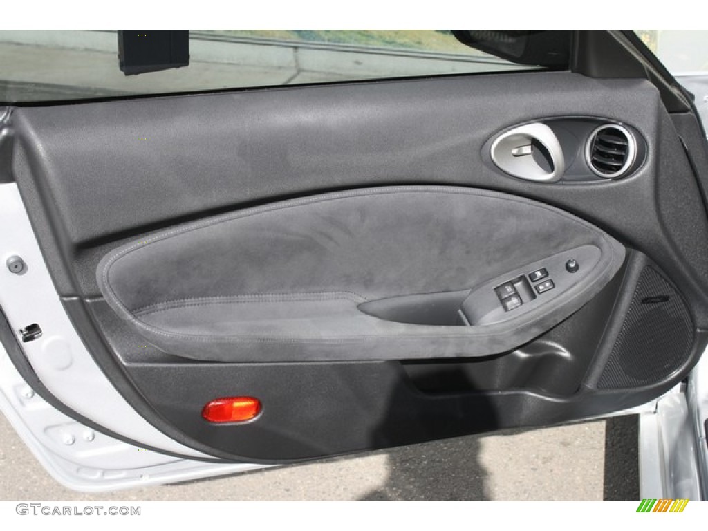 2011 Nissan 370Z Touring Coupe Black Door Panel Photo #80375491