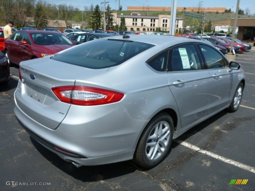 2013 Fusion SE - Ingot Silver Metallic / Charcoal Black photo #2