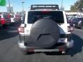 Iceberg White - FJ Cruiser 4WD Photo No. 7