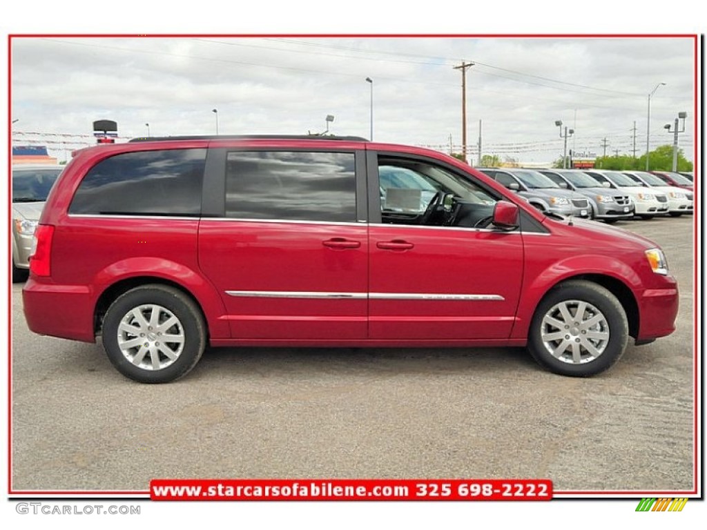 2013 Town & Country Touring - Deep Cherry Red Crystal Pearl / Black/Light Graystone photo #7