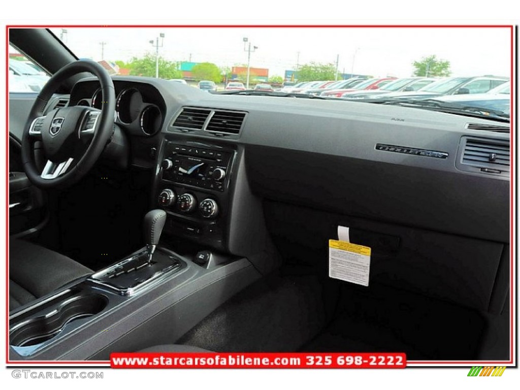 2013 Challenger SXT - Bright White / Dark Slate Gray photo #22