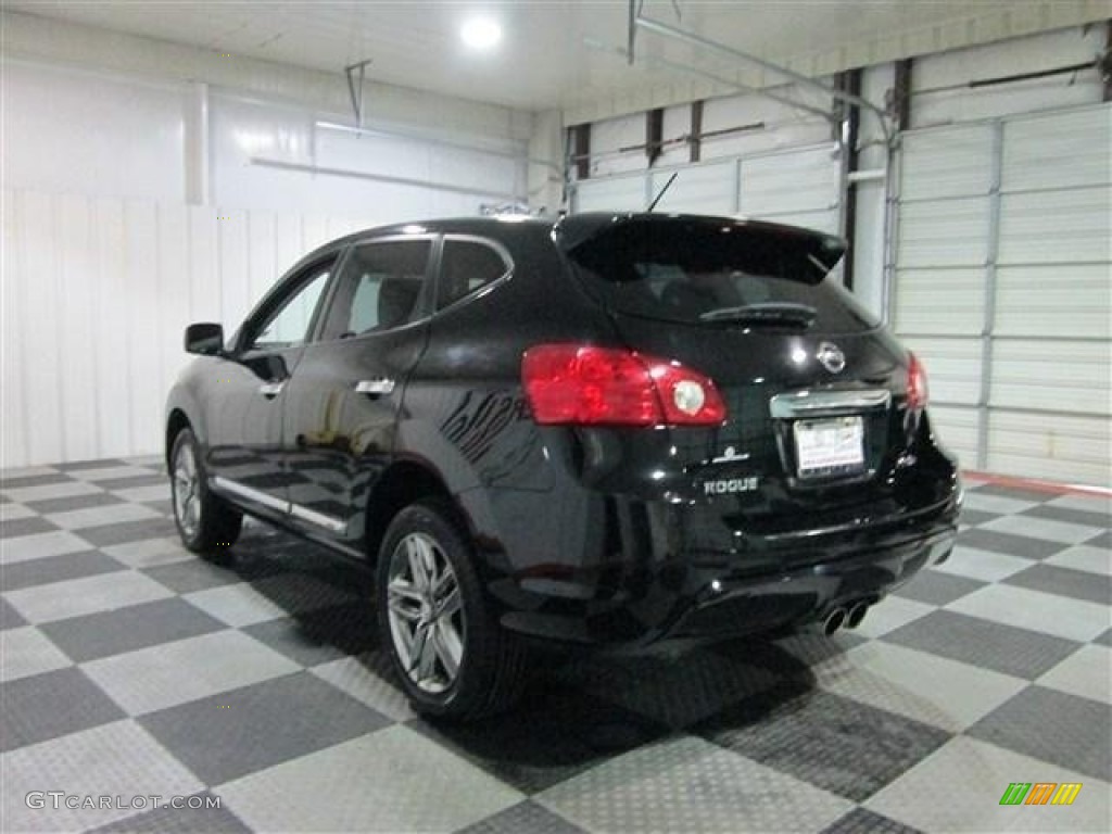 2011 Rogue S Krom Edition - Wicked Black / Black photo #5