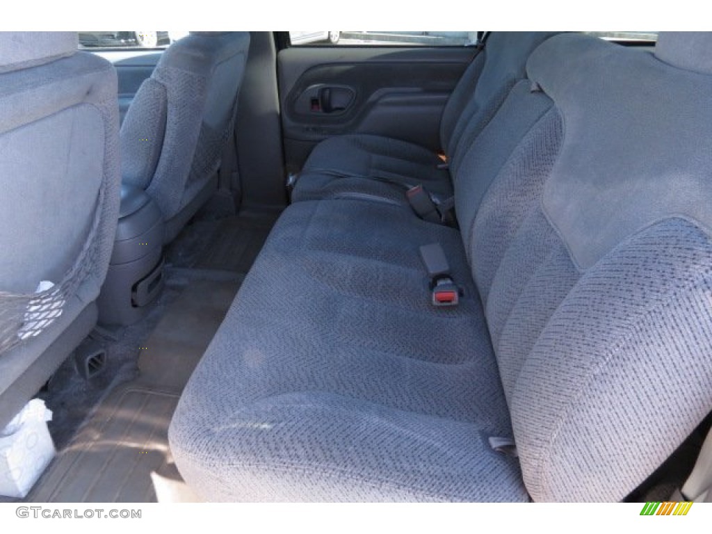 1996 Suburban C1500 - Indigo Blue Metallic / Pewter photo #5