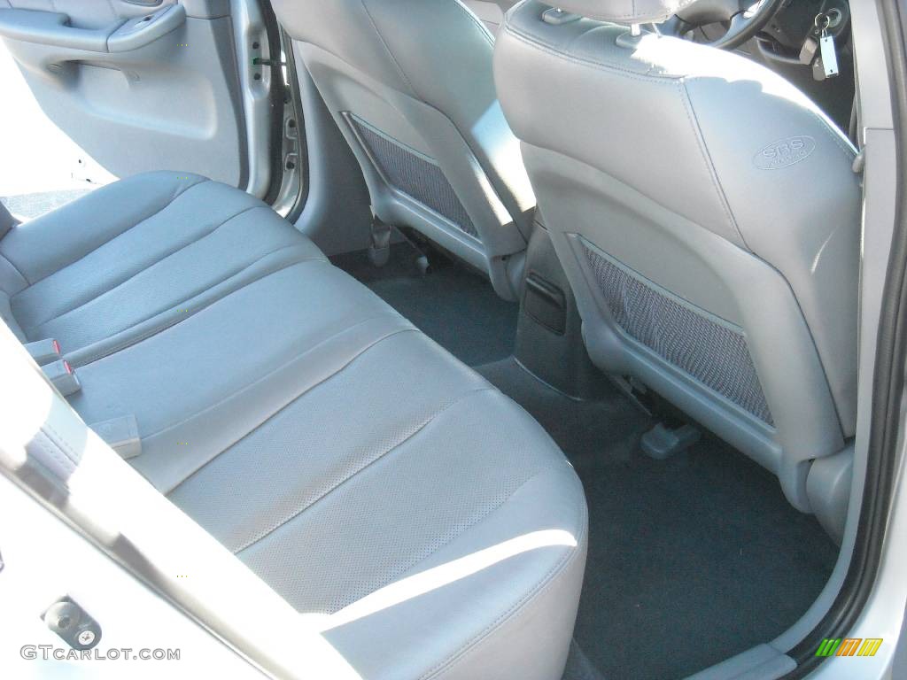 2006 Elantra GT Hatchback - Sterling Silver / Gray photo #18