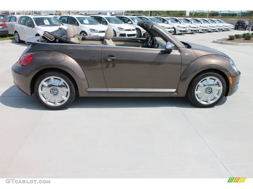 Toffee Brown Metallic 2013 Volkswagen Beetle 2.5L Convertible 70s Edition Exterior Photo #80387901