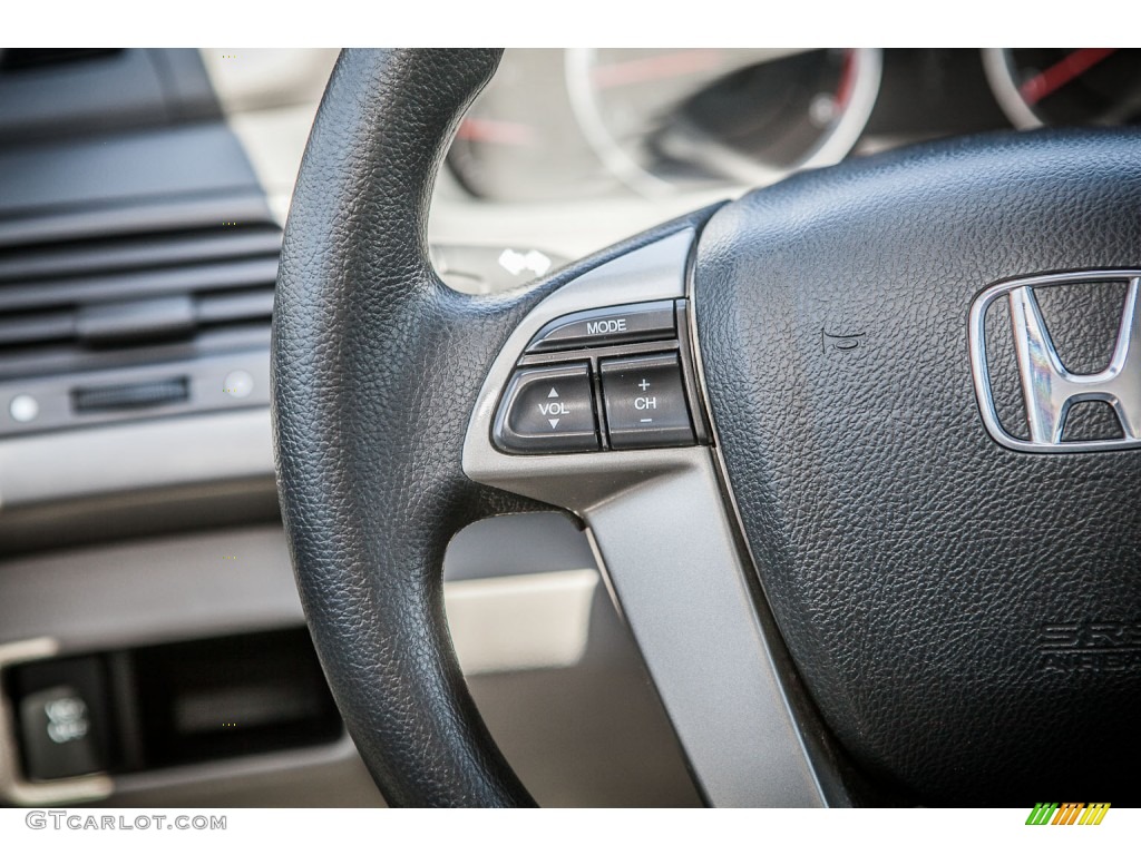 2010 Honda Accord LX-P Sedan Controls Photos