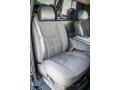 Dark Charcoal Front Seat Photo for 2004 Chevrolet Silverado 2500HD #80390940