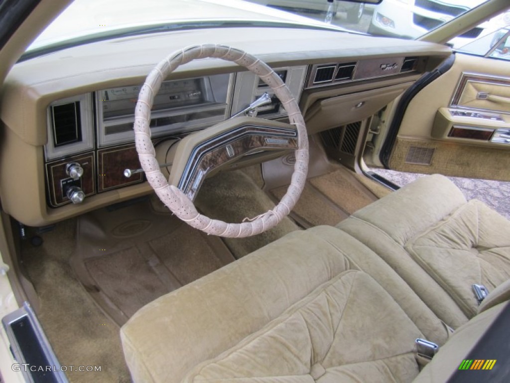 Chamois Interior 1978 Lincoln Continental Town Car Photo #80390970