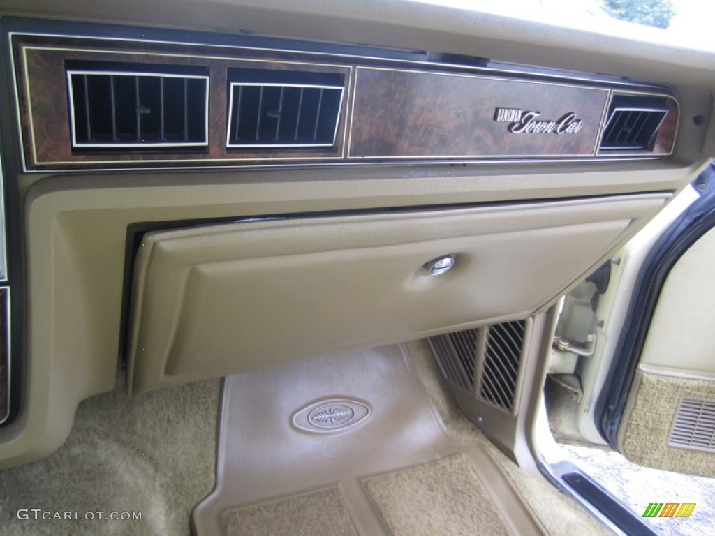 1978 Lincoln Continental Town Car Dashboard Photos