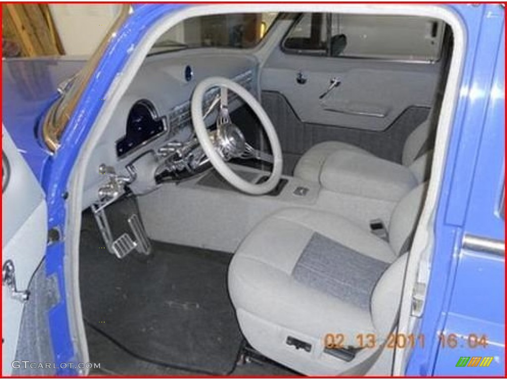 1952 88 Super 4 Door Sedan - Blue / Gray photo #6