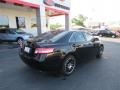 Black - Camry LE Photo No. 7