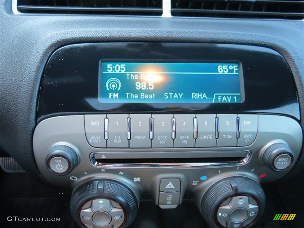2011 Chevrolet Camaro SS/RS Coupe Controls Photo #80394040