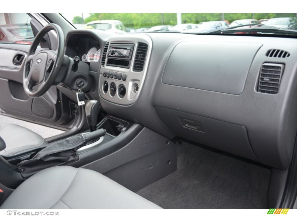 2006 Ford Escape Hybrid Medium/Dark Flint Dashboard Photo #80397595