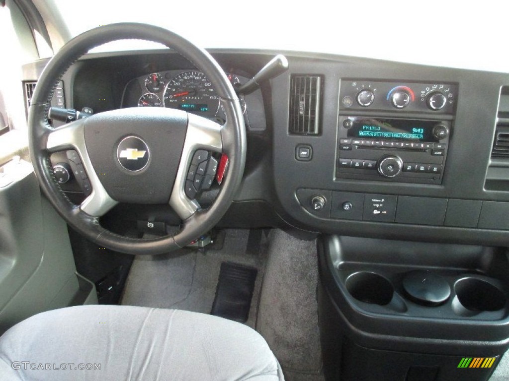 2009 Express 2500 Extended Passenger Conversion - Silver Birch Metallic / Medium Pewter photo #8