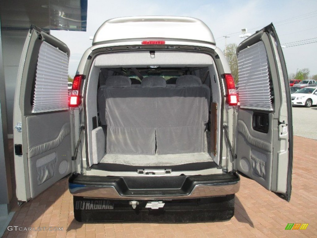 2009 Express 2500 Extended Passenger Conversion - Silver Birch Metallic / Medium Pewter photo #21