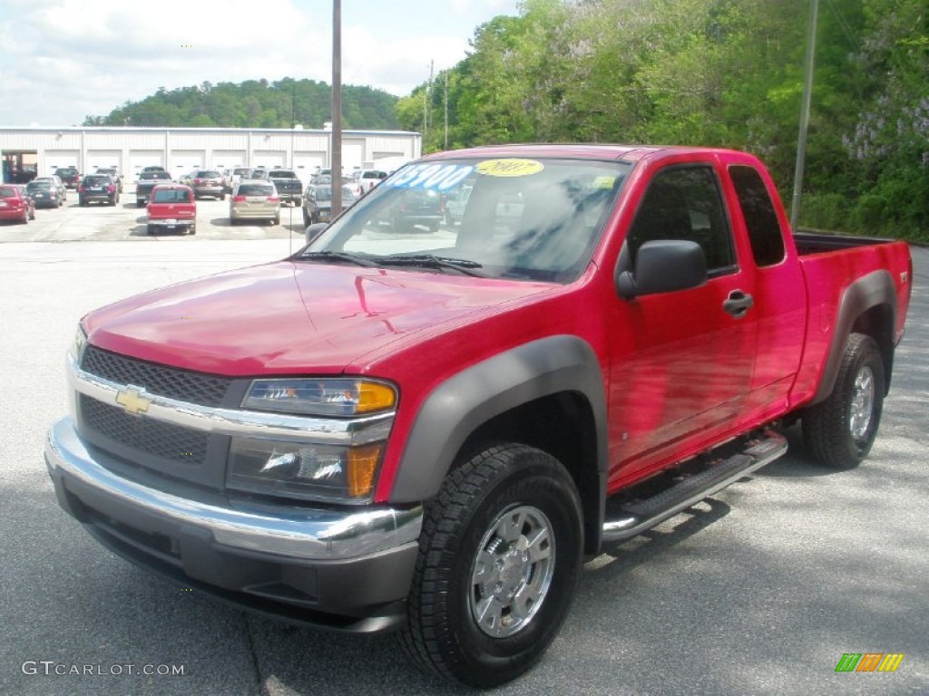 2007 Colorado LT Z71 Extended Cab 4x4 - Victory Red / Medium Pewter photo #12