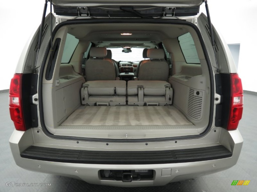 2007 Chevrolet Suburban 1500 LTZ Trunk Photo #80400146