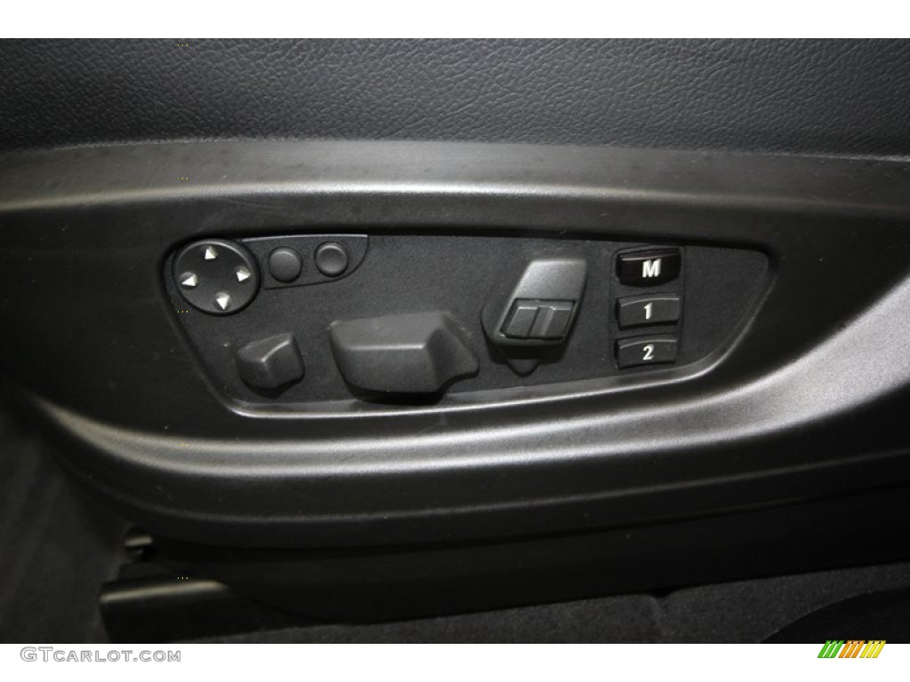 2011 BMW X5 xDrive 35i Controls Photo #80400817