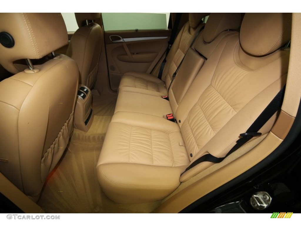2010 Porsche Cayenne Tiptronic Rear Seat Photo #80404058