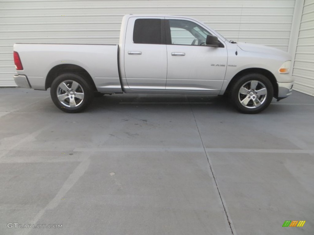 2010 Ram 1500 Lone Star Quad Cab - Bright Silver Metallic / Dark Slate/Medium Graystone photo #3