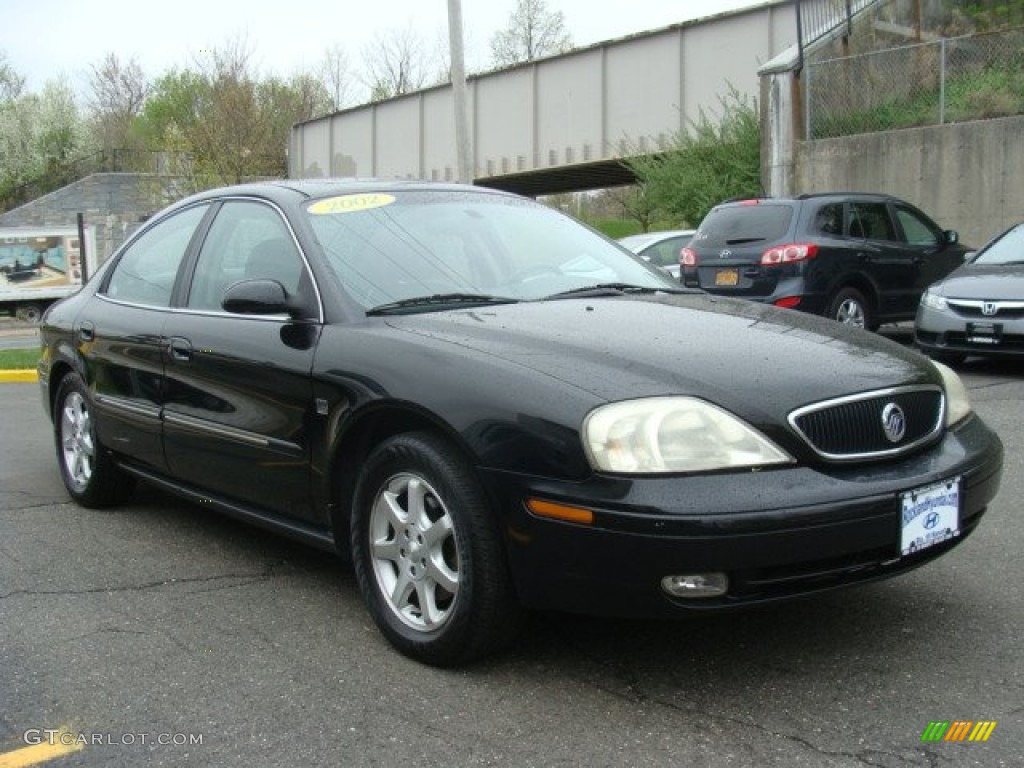 2002 Sable LS Premium Sedan - Black / Dark Charcoal photo #3