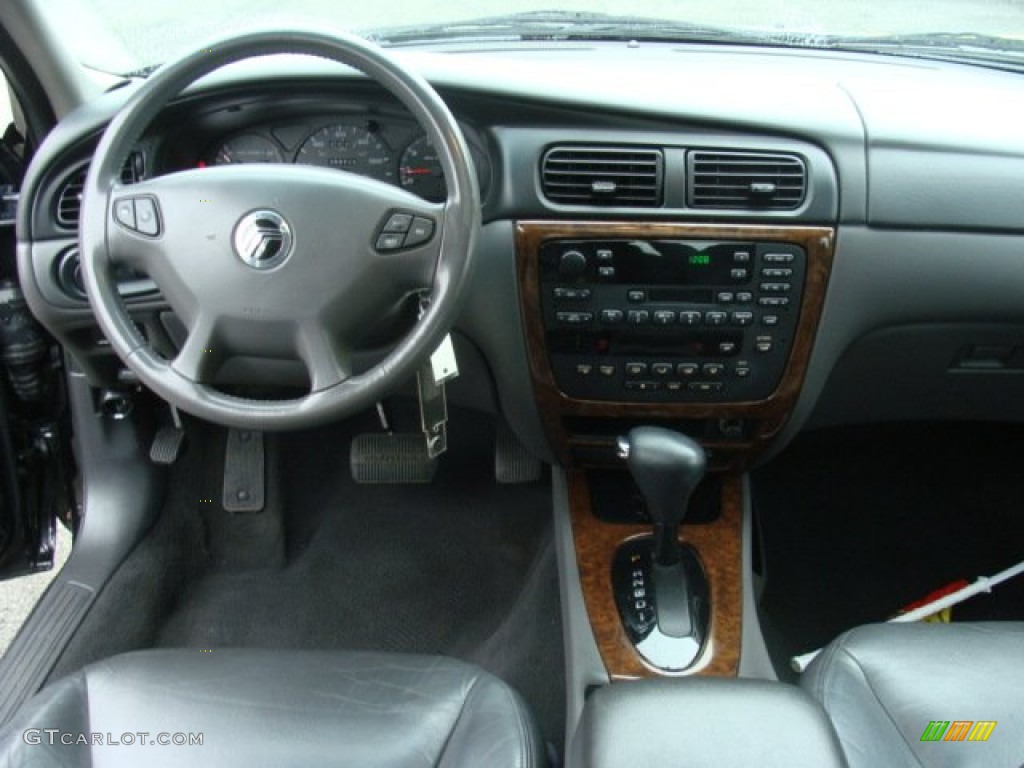 2002 Sable LS Premium Sedan - Black / Dark Charcoal photo #12