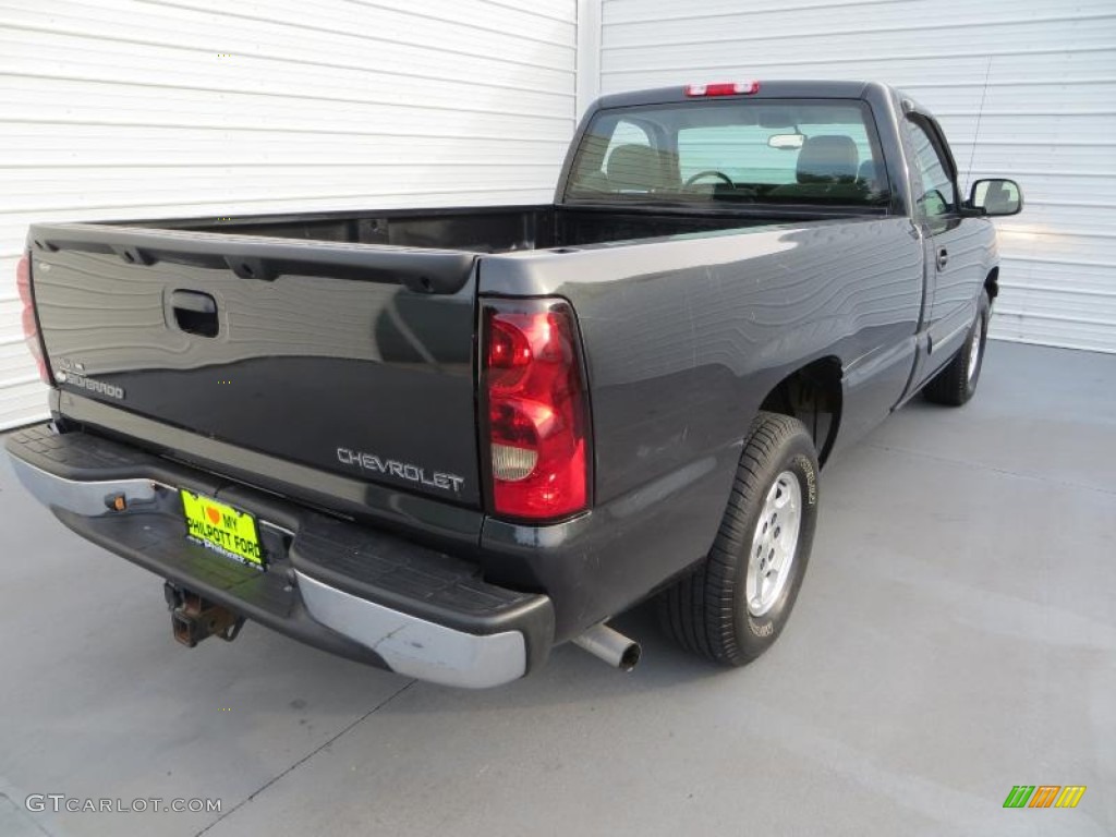 2004 Silverado 1500 LS Regular Cab - Dark Gray Metallic / Dark Charcoal photo #4