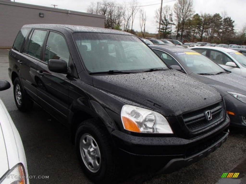 2005 Pilot LX 4WD - Nighthawk Black Pearl / Gray photo #1