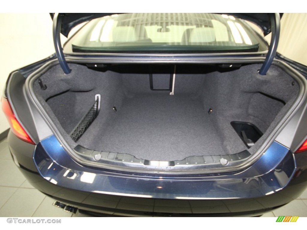 2012 BMW 5 Series 528i Sedan Trunk Photo #80412682